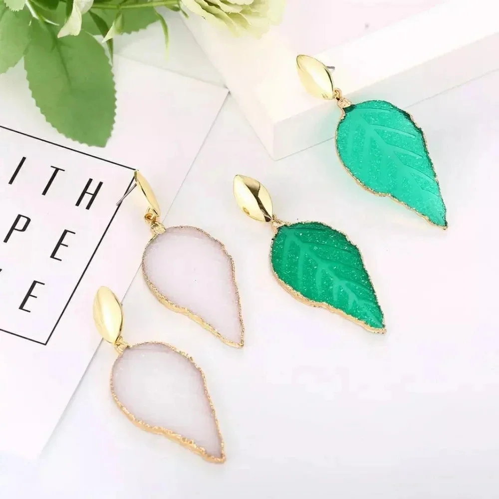 NEW HOST PICK!! 🥳 | Green Druzy‎ Dangle Leaf Earrings